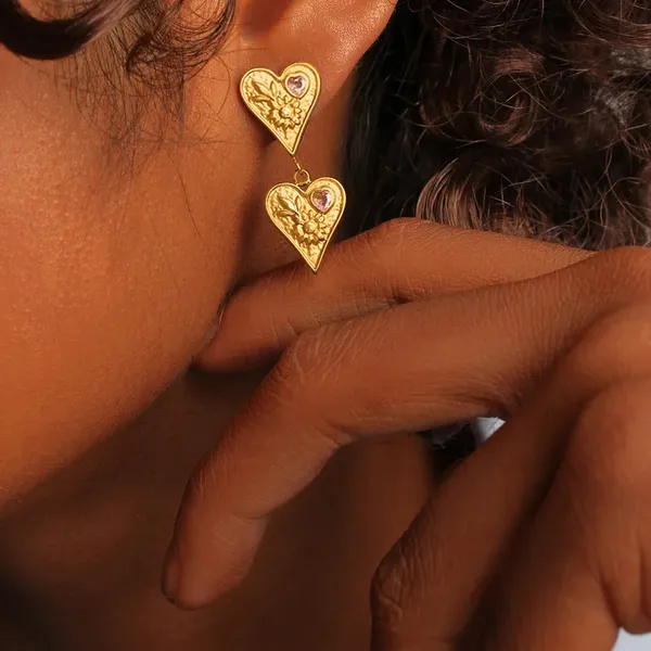 Gold_Dual_Heart_Drop_Earrings_For_Women